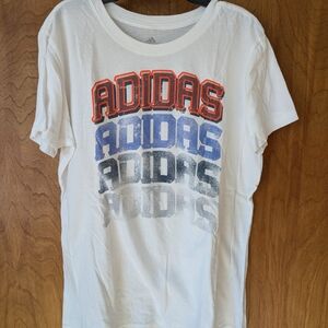 ⚽ Adidas Women's White Graphic T-Shirt EUC